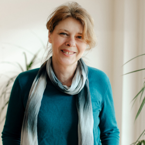 Annette Fix lächelt in die Kamera