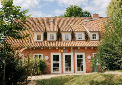 Außenansicht des Integrativen Kindergartens Fantasio in Lüneburg